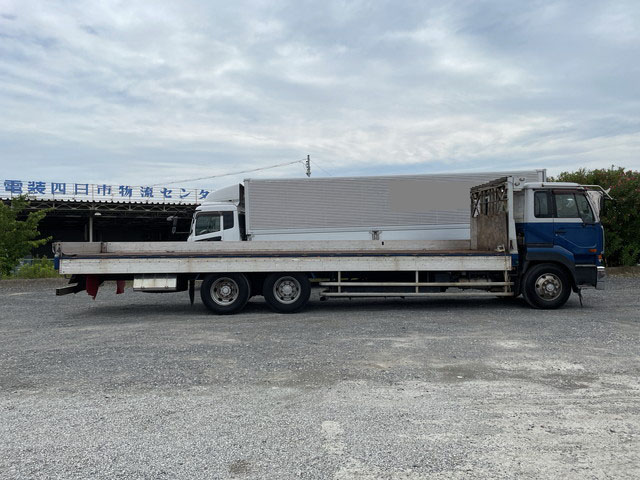 UDトラックスビッグサムアルミブロック大型（10t）[写真08]