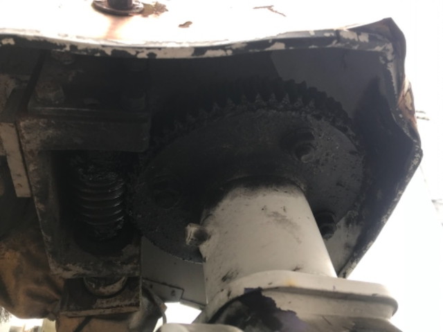 いすゞエルフ高所作業車小型（2t・3t）[写真18]