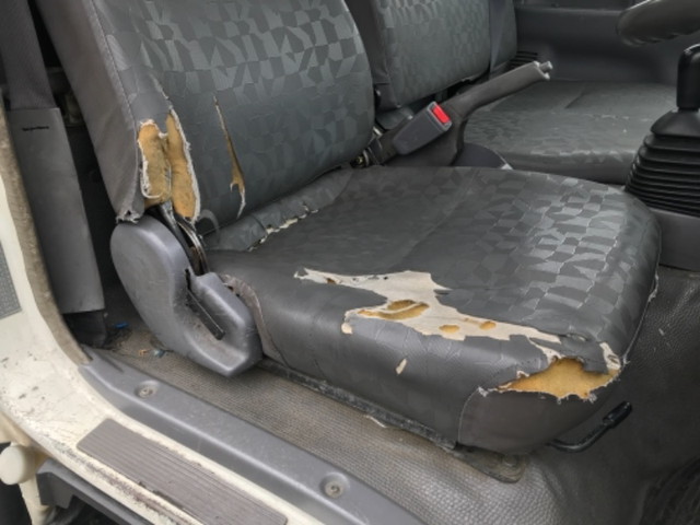 いすゞエルフ高所作業車小型（2t・3t）[写真28]