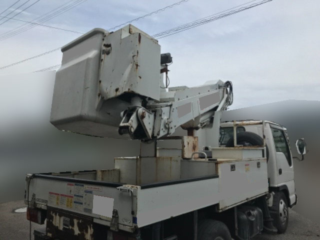 いすゞエルフ高所作業車小型（2t・3t）[写真03]