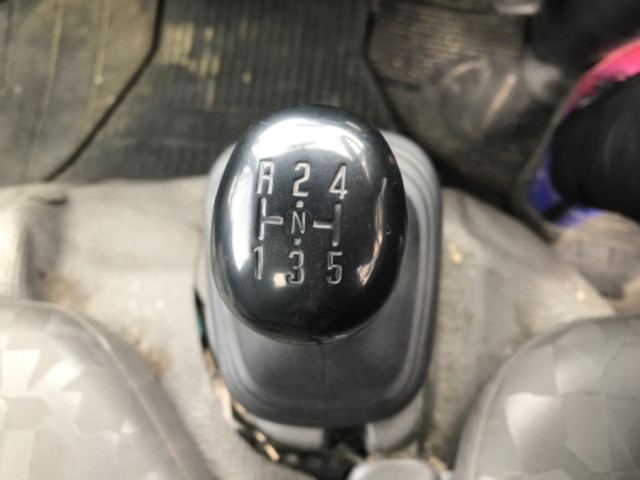 いすゞエルフ高所作業車小型（2t・3t）[写真31]