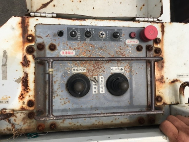 いすゞエルフ高所作業車小型（2t・3t）[写真06]