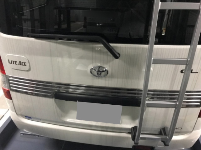 トヨタタウンエースバン小型（2t・3t）[写真04]