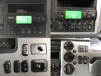 三菱ふそうファイター冷蔵冷凍ウイング中型（4t）[写真34]