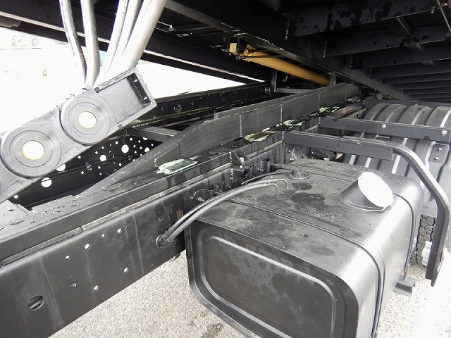 日野レンジャーセーフティローダー中型（4t）[写真24]