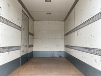 いすゞエルフアルミバン小型（2t・3t）[写真12]