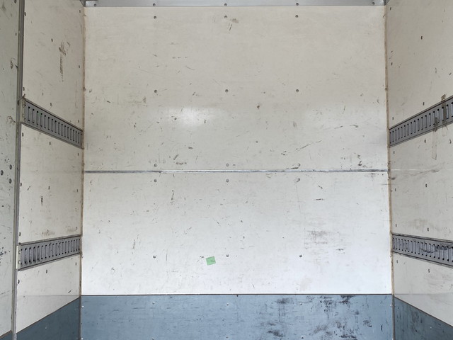 いすゞエルフアルミバン小型（2t・3t）[写真14]