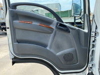 いすゞエルフアルミバン小型（2t・3t）[写真30]