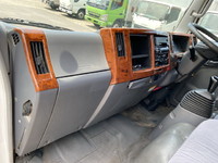 いすゞエルフアルミバン小型（2t・3t）[写真35]