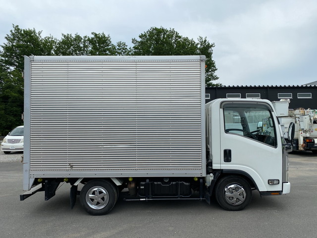 いすゞエルフアルミバン小型（2t・3t）[写真07]