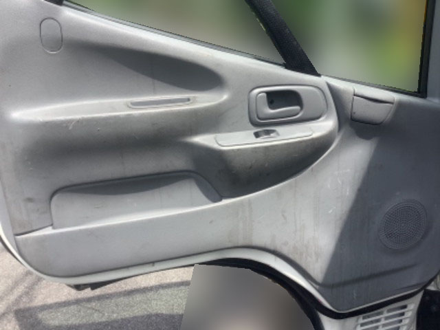 トヨタトヨエース平ボディ小型（2t・3t）[写真17]