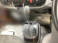 トヨタトヨエース平ボディ小型（2t・3t）[写真24]