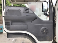 いすゞエルフ平ボディ小型（2t・3t）[写真28]