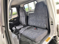 いすゞエルフ平ボディ小型（2t・3t）[写真31]