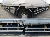 日野プロフィアパネルウイング大型（10t）[写真17]