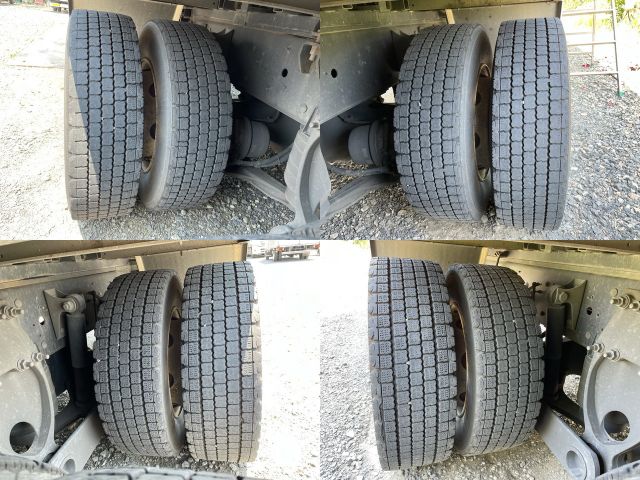 日野プロフィアパネルウイング大型（10t）[写真19]