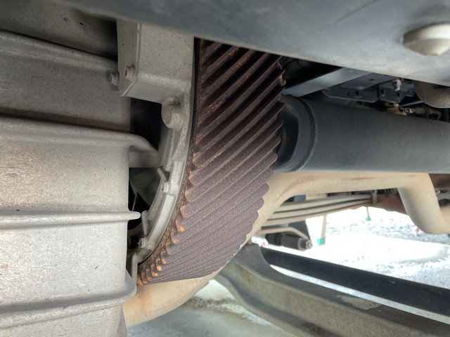 日野プロフィアパネルウイング大型（10t）[写真23]