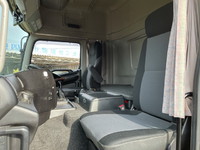 日野プロフィアパネルウイング大型（10t）[写真27]