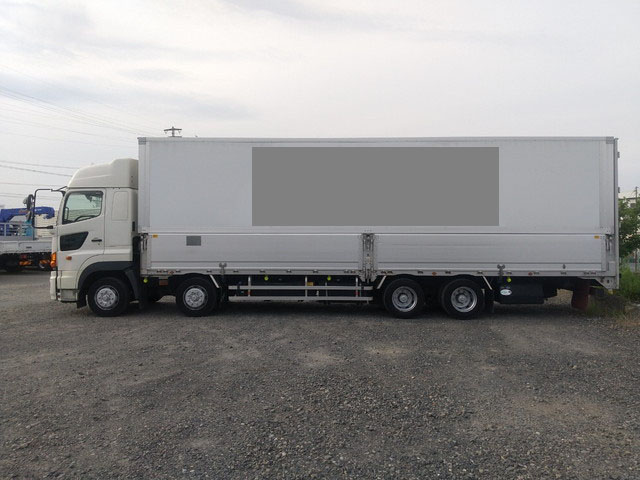 日野プロフィアパネルウイング大型（10t）[写真05]