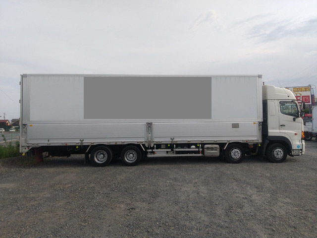 日野プロフィアパネルウイング大型（10t）[写真06]