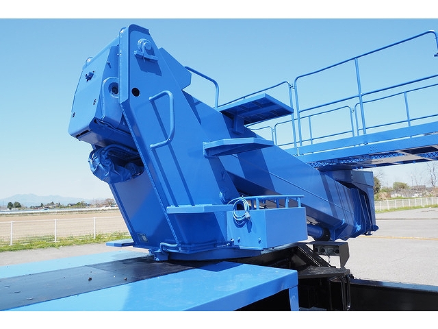 いすゞエルフ高所作業車小型（2t・3t）[写真23]