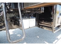 いすゞエルフ高所作業車小型（2t・3t）[写真28]