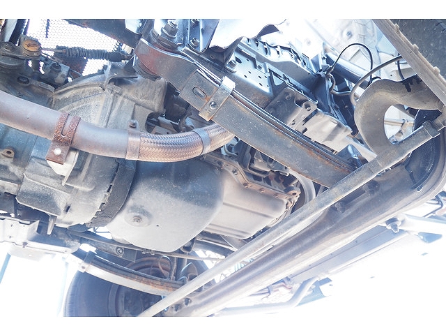 いすゞエルフ高所作業車小型（2t・3t）[写真35]