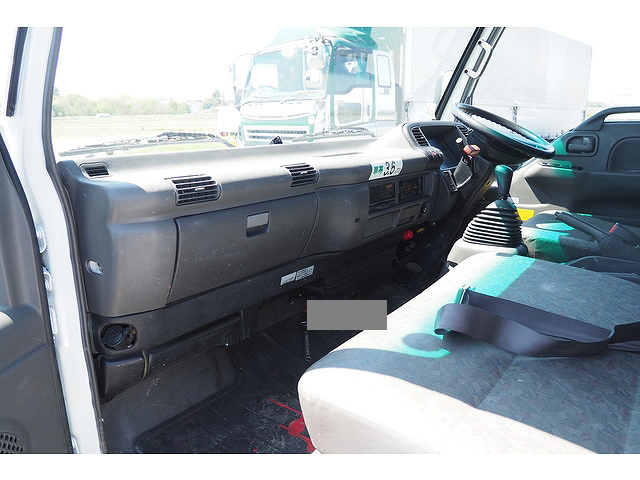 いすゞエルフ高所作業車小型（2t・3t）[写真39]