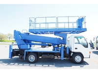 いすゞエルフ高所作業車小型（2t・3t）[写真05]