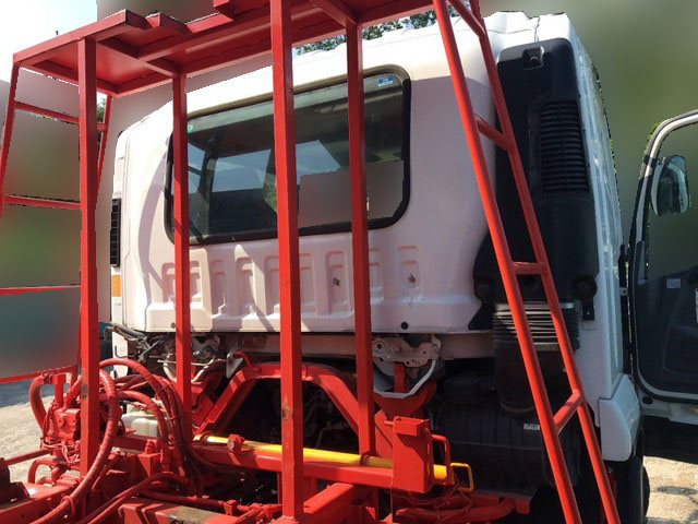 いすゞフォワードアームロール増トン（6t・8t）[写真10]