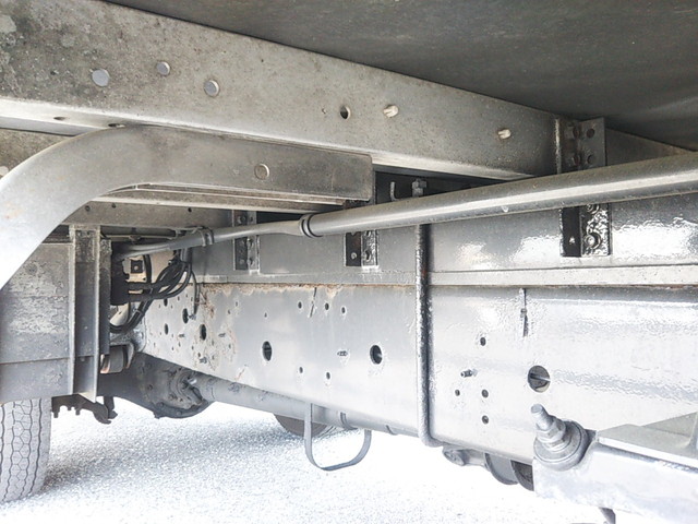 日野レンジャーアルミウイング中型（4t）[写真18]