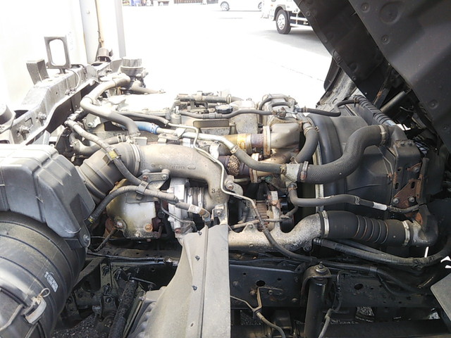 日野レンジャーアルミウイング中型（4t）[写真24]