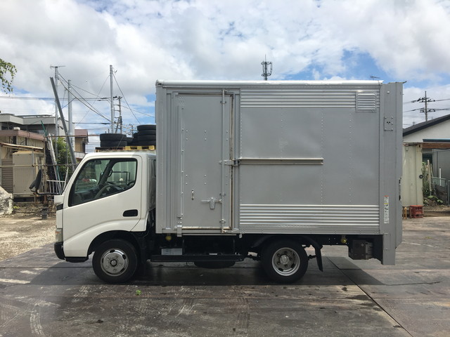 トヨタダイナアルミバン小型（2t・3t）[写真05]
