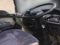 いすゞフォワードセーフティクレーン3段中型（4t）[写真26]