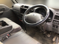 マツダボンゴ平ボディ小型（2t・3t）[写真11]