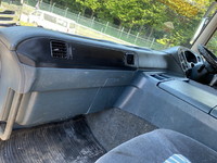 三菱ふそうスーパーグレート平ボディ大型（10t）[写真32]