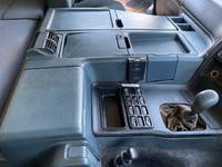 三菱ふそうスーパーグレート平ボディ大型（10t）[写真36]