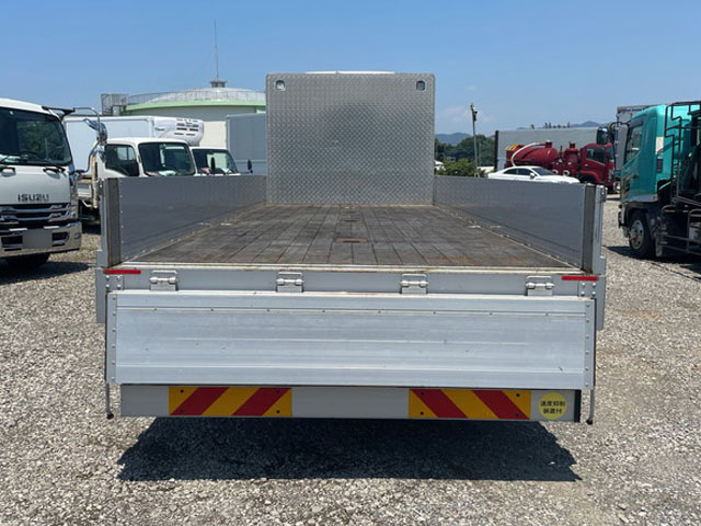 いすゞフォワードアルミブロック増トン（6t・8t）[写真12]