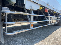 いすゞフォワードアルミブロック増トン（6t・8t）[写真17]