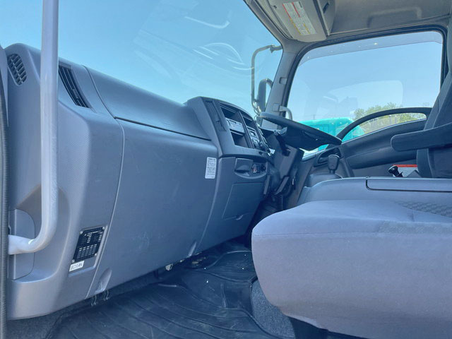 いすゞフォワードアルミブロック増トン（6t・8t）[写真32]