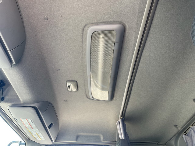 いすゞフォワードアルミブロック増トン（6t・8t）[写真34]