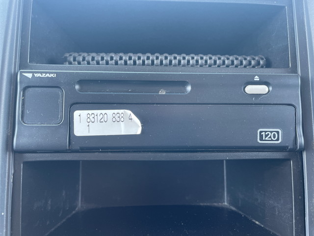 いすゞフォワードアルミブロック増トン（6t・8t）[写真38]