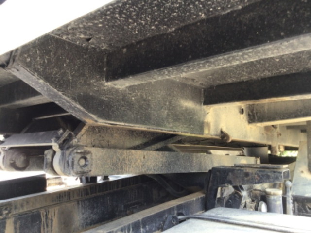 UDトラックスビッグサムダンプ大型（10t）[写真15]