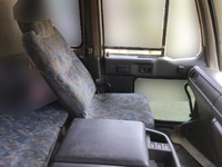 UDトラックスビッグサムダンプ大型（10t）[写真22]