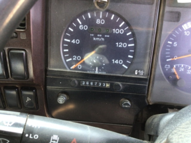 UDトラックスビッグサムダンプ大型（10t）[写真24]