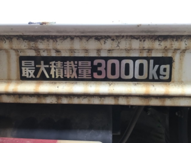 トヨタダイナ平ボディ小型（2t・3t）[写真09]