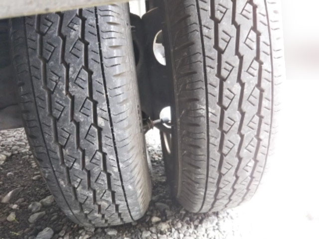 トヨタトヨエースアルミバン小型（2t・3t）[写真10]