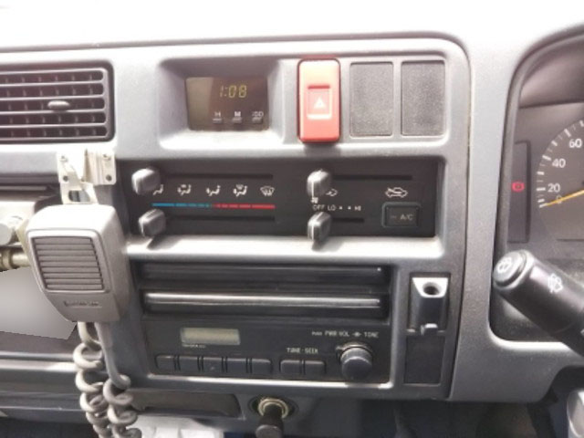 トヨタトヨエースアルミバン小型（2t・3t）[写真25]