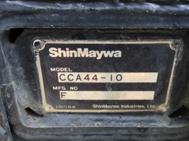 日野レンジャーアームロール中型（4t）[写真18]