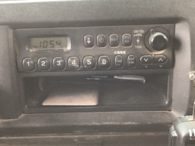 日野レンジャーアームロール中型（4t）[写真30]